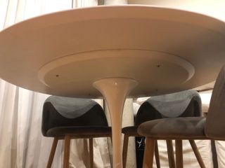 Mesa de comedor tulip 120 cm