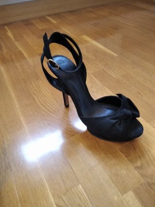 ZAPATOS MUJER N40 5 PARES por 25 EUROS NUEVOS