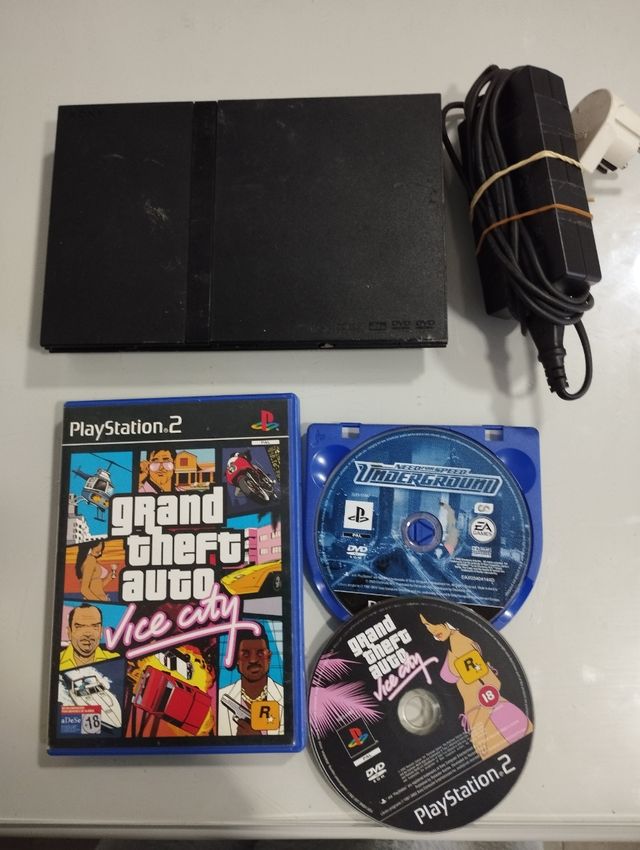 Videoconsola PlayStation 2 Slim y 2 juegos