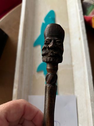 Bolígrafos madera tallada