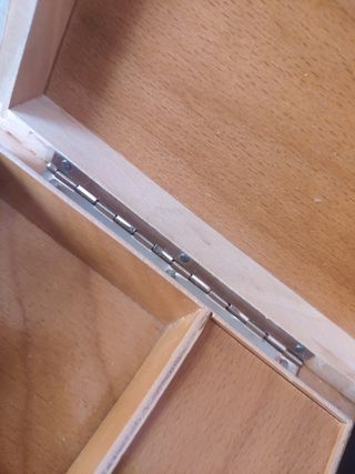 Portagioie in legno con carillon