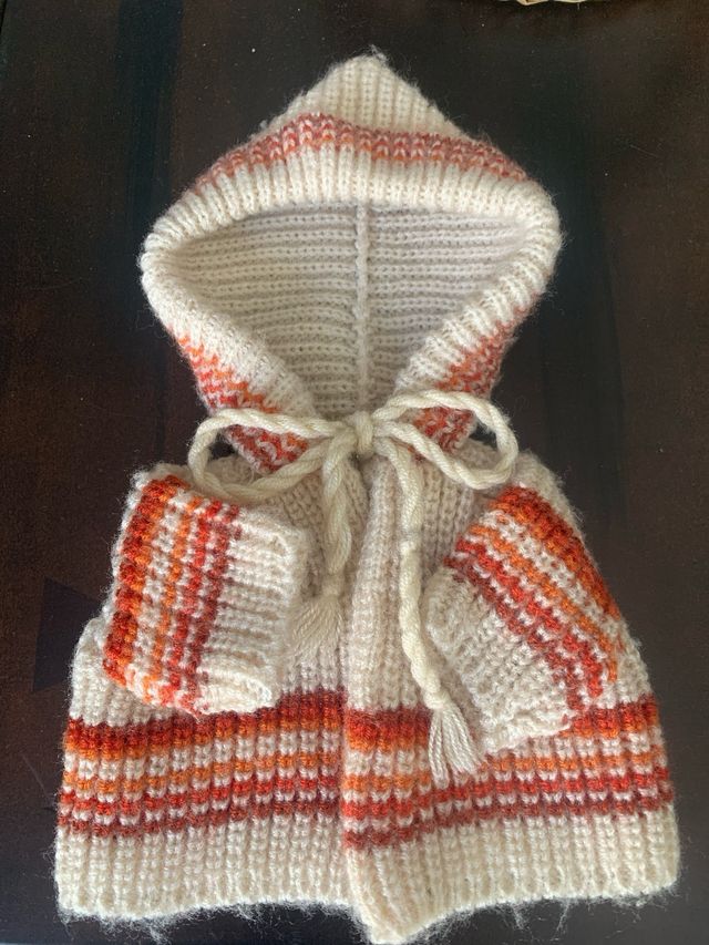 Abrigo de lana, mocosete