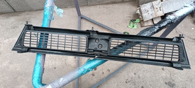 Rejilla central SEAT 