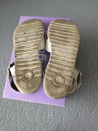 Zapatos niña número 32 CONGUITOS