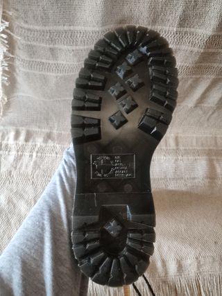 Dr Martens Modelo Sinclair Milled Nappa