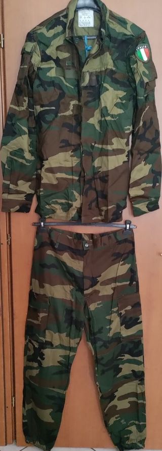 Pantalone tuta mimetica militare 