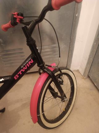 Bicicleta Decathlon 16" niña casi nueva 4-7 años
