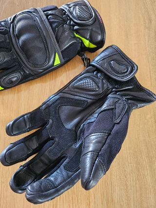 Guantes de moto