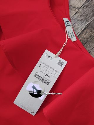 Top volante 1 solo hombro ZARA 🍨talla L