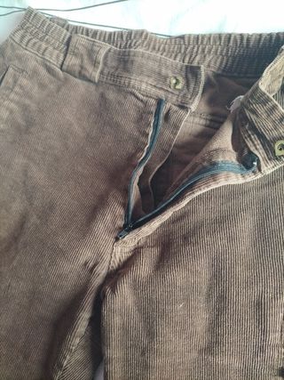 Pantalones de pana Izas