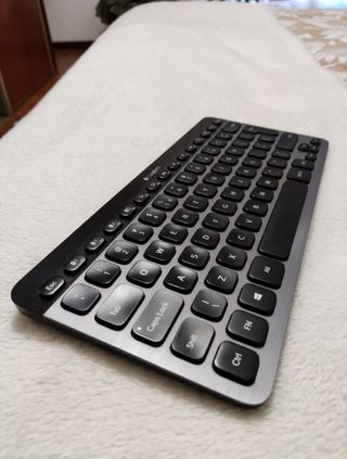 Teclado Logitech Bluetooth IluminadoK810