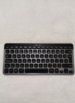 Teclado Logitech Bluetooth IluminadoK810