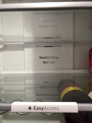 Frigorífico Bosch gris plata antihuellas