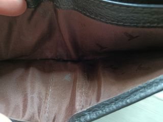 Cartera de piel de hombre