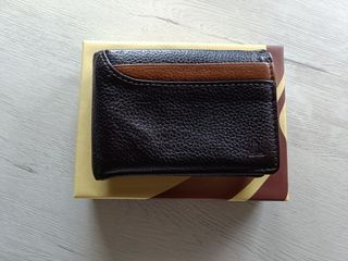Cartera de piel de hombre