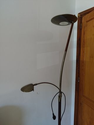 Lampara de pie
