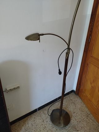 Lampara de pie