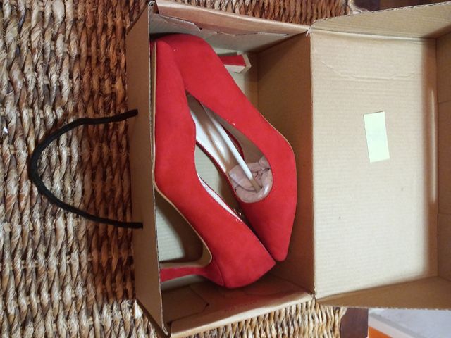 Zapatos nuevos rojos tacon talla 37