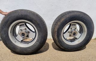 Ruedas Nissan Terrano I (235/70/R15)