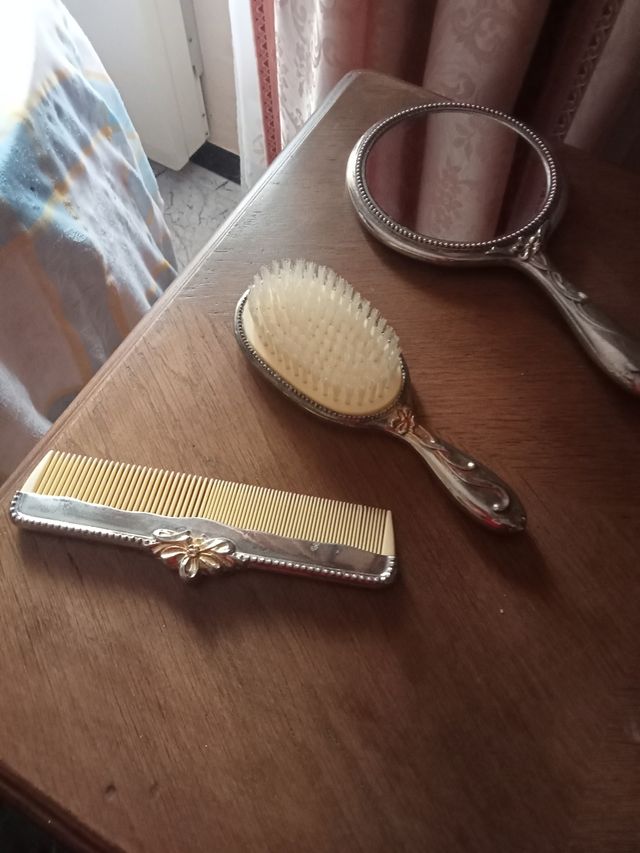 Juego de tocador plateado