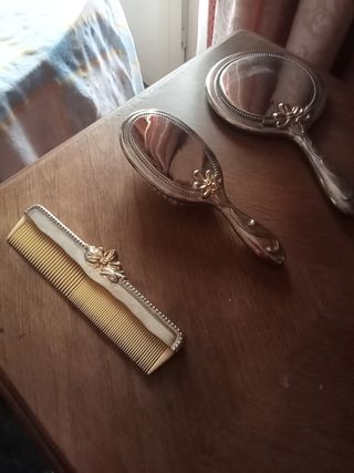 Juego de tocador plateado