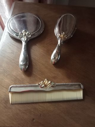 Juego de tocador plateado