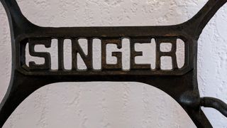 Máquina de coser antigua Singer