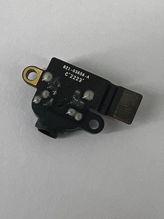 Conector audio jack MacBook Air 13” M2 2022 A2681