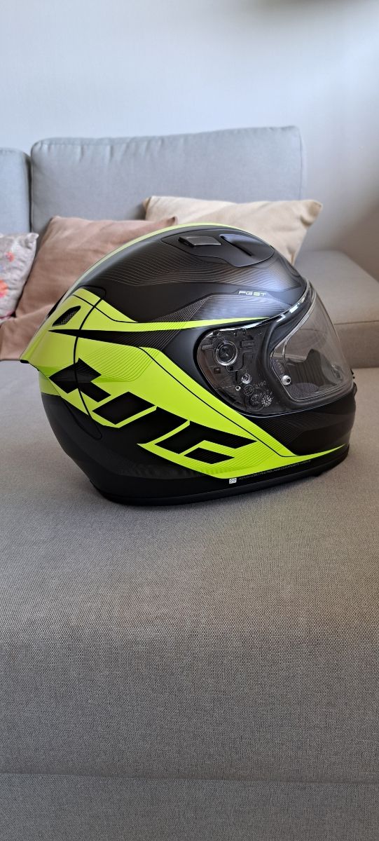 Casco HJC FG-ST