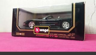AUTOMODELLO SC.1:18 BURAGO CHEVROLETTE CORVETTE