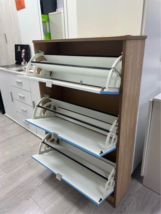 Zapatero cambrian y blanco