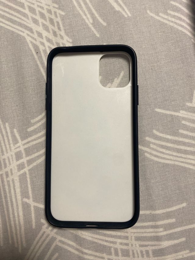 Funda iphone 11