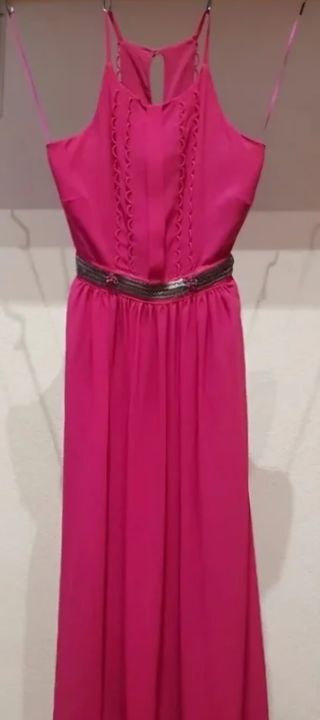 Vestido fiesta con etiqueta