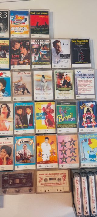 Cassetes de música Portuguesa, Brasileira,Espanhol