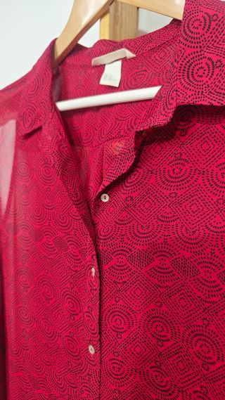 Blusa fucsia talla grande H&M