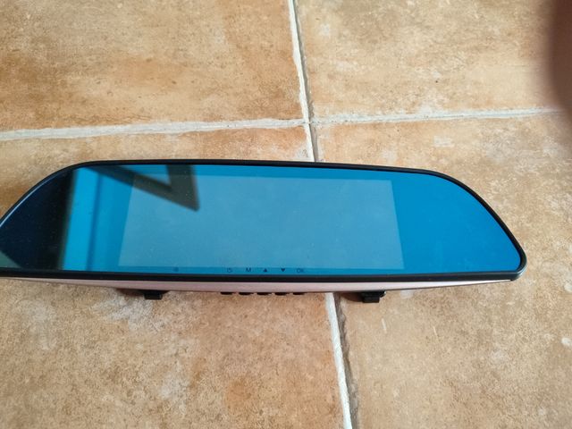 Espejo retrovisor con cámara