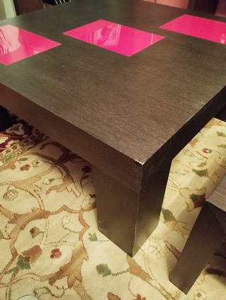 Mesa de salón o sofá 