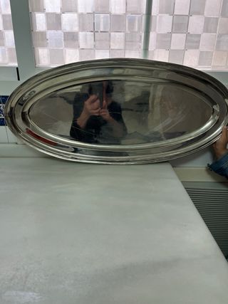 Bandeja antigua de alpaca para pescado