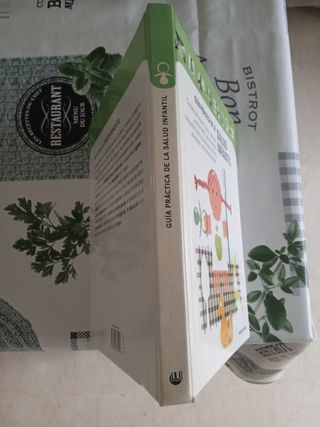Libro Guía práctica de salud infantil