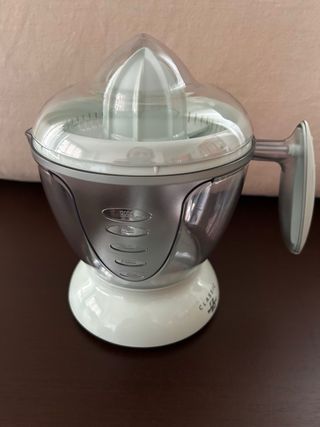 exprimidor eléctrico