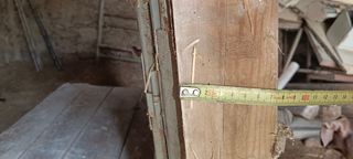 Ventana de madera antigua