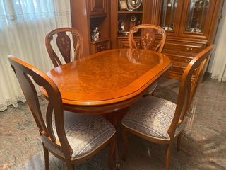 MESA DE COMEDOR Y SILLAS TIPO CLASICO VALENCIANO