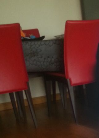 Juego 6 Sillas Comedor Rojas y Madera Wengue