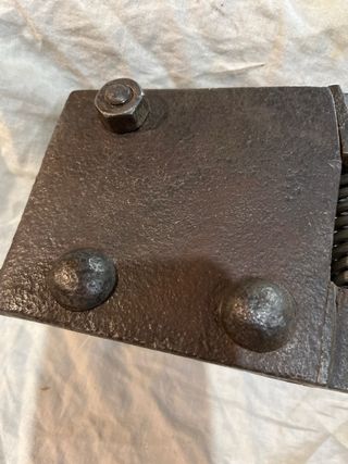 Mordaza de tornillo antigua