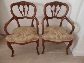 REBAJADO!!!! 2 Sillas Antiguas Mariantonietas