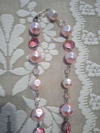 Conjunto de Collar y Pendientes