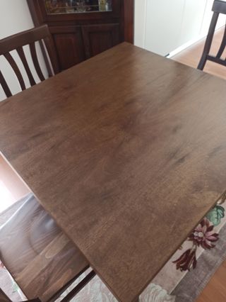 Tavolo in legno allungabile a libro