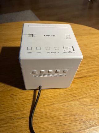 Radio reloj despertador