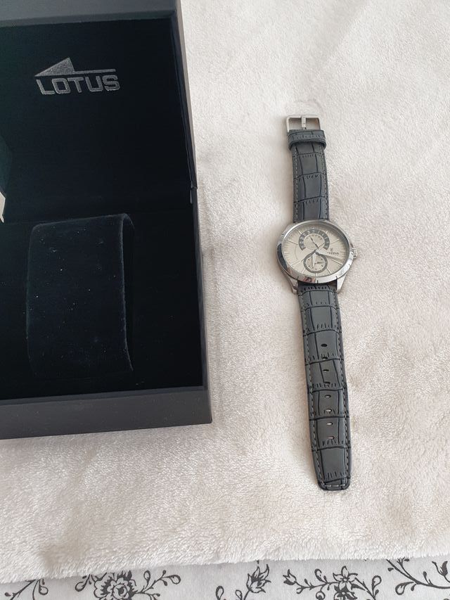 Reloj Festina nuevo, a estrenar.