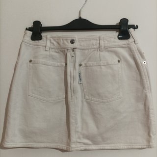 Gonna Vintage in jeans Chanel